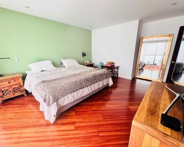 Apartamento de 3 alcobas en venta en Santa Barbara Central, Bogotá, 187 m² · foto 18 de 20