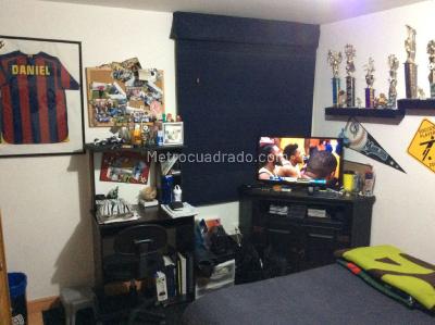 Apartamento de 3 alcobas en venta en La Calleja, Bogotá, 102 m² · foto 8 de 14
