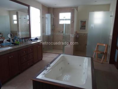 Casa de 4 alcobas en venta en Chia, Chía, 415 m² · foto 17 de 20