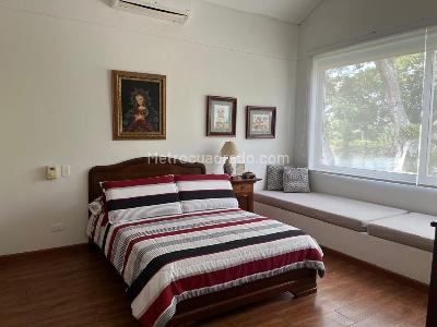 Casa de 5 alcobas en venta en El Peñon, Girardot, 360 m² · foto 14 de 20