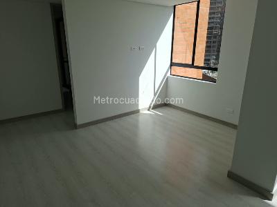 Apartamento de 3 alcobas en venta en San Antonio, Rionegro, 76 m² · foto 9 de 19