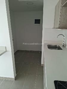 Apartamento de 3 alcobas en venta en San Antonio, Rionegro, 76 m² · foto 10 de 19