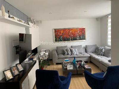 Apartamento en venta en Santa Barbara Central, Bogotá · foto 3 de 14