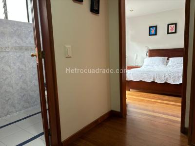 Apartamento de 4 alcobas en venta en Chico Navarra, Bogotá, 325 m² · foto 12 de 20