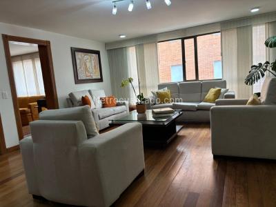 Apartamento de 4 alcobas en venta en Chico Navarra, Bogotá, 325 m² · foto 2 de 20