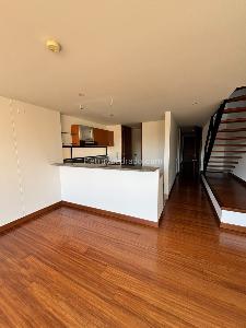 Apartamento de 2 alcobas en arriendo en Plazuelas Del Virrey, Bogotá, 78 m² · foto 2 de 12