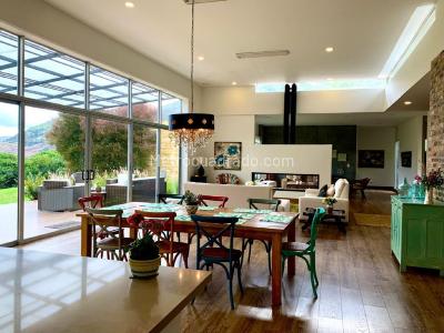 Casa de 4 alcobas en venta en La Calera, La Calera, 380 m² · foto 2 de 17