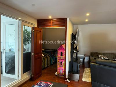 Apartamento de 5 alcobas en arriendo en La Carolina, Bogotá, 370 m² · foto 10 de 20