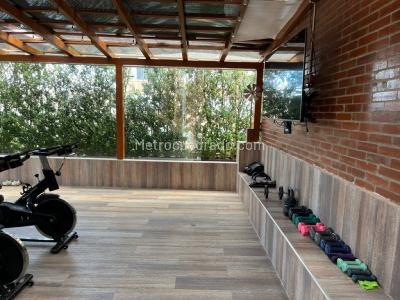 Apartamento de 5 alcobas en arriendo en La Carolina, Bogotá, 370 m² · foto 18 de 20