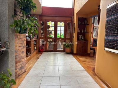 Casa de 3 alcobas en venta en La Calera, La Calera, 330 m² · foto 8 de 13