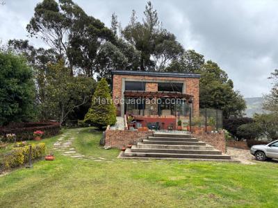 Casa de 3 alcobas en venta en La Calera, La Calera, 330 m² · foto 13 de 13