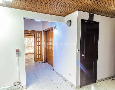 Casa en arriendo en Batan, Bogotá · foto 4 de 20