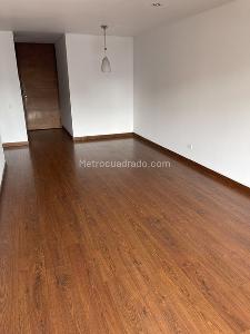 Apartamento de 3 alcobas en venta en Colina Campestre, Bogotá, 82 m² · foto 7 de 18