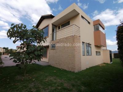 Casa de 3 alcobas en venta en Cajica, Cajicá, 210 m² · foto 16 de 18