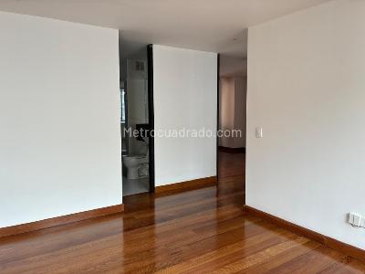 Apartamento en venta en Santa Barbara, Bogotá · foto 9 de 20