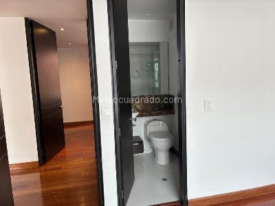 Apartamento en venta en Santa Barbara, Bogotá · foto 19 de 20