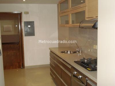 Apartamento de 2 alcobas en venta en Las Acacias, Bogotá, 124 m² · foto 3 de 13