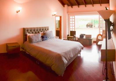 Casa de 5 alcobas en arriendo en Vereda Canelon, Cajicá, 865 m² · foto 9 de 20