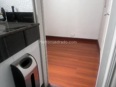 Apartamento de 2 alcobas en arriendo en Santa Barbara Central, Bogotá, 75 m² · foto 19 de 20