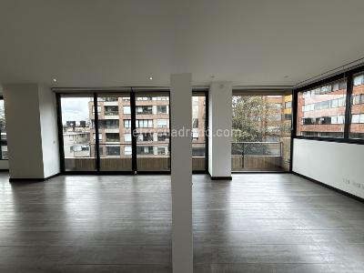 Apartamento de 3 alcobas en arriendo en Antiguo Country, Bogotá, 204 m² · foto 4 de 20