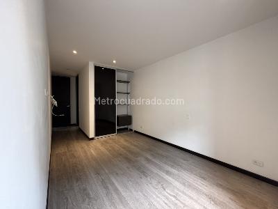 Apartamento de 3 alcobas en arriendo en Antiguo Country, Bogotá, 204 m² · foto 14 de 20