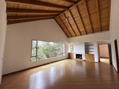 Casa de 4 alcobas en arriendo en Sindamanoy, Chía, 600 m² · foto 15 de 20