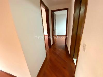 Apartamento de 1 alcoba en arriendo en Santa Barbara Central, Bogotá, 60 m² · foto 11 de 20
