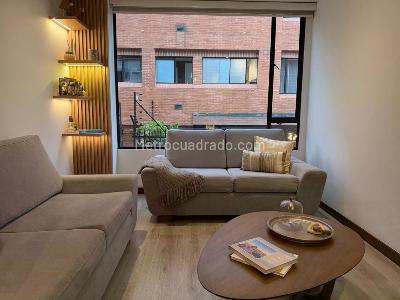 Apartaestudio en arriendo en Chico Navarra, Bogotá, 50 m² · foto 2 de 16