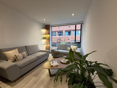 Apartaestudio en arriendo en Chico Navarra, Bogotá, 50 m² · foto 3 de 16