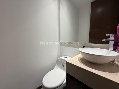 Apartaestudio en arriendo en Chico Navarra, Bogotá, 50 m² · foto 15 de 16