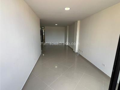 Apartamento de 4 alcobas en venta en Cabañas, Bello, 120 m² · foto 12 de 18