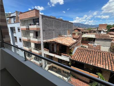 Apartamento de 4 alcobas en venta en Cabañas, Bello, 120 m² · foto 18 de 18