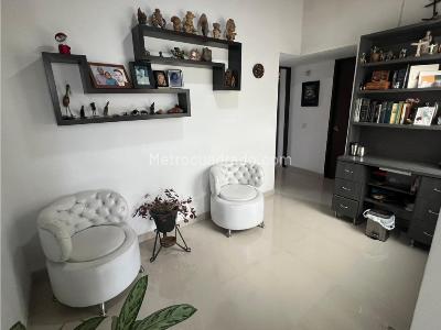 Apartamento de 3 alcobas en venta en Mayorca, Sabaneta, 112 m² · foto 11 de 20
