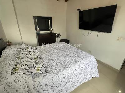 Apartamento de 3 alcobas en venta en Mayorca, Sabaneta, 112 m² · foto 16 de 20