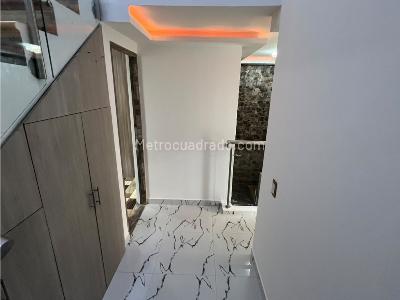 Casa de 3 alcobas en venta en Robledo Pajarito, Medellín, 120 m² · foto 9 de 20