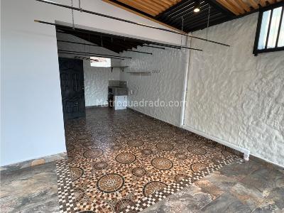 Casa de 3 alcobas en venta en Robledo Pajarito, Medellín, 120 m² · foto 15 de 20