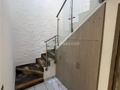 Casa de 3 alcobas en venta en Robledo Pajarito, Medellín, 120 m² · foto 16 de 20