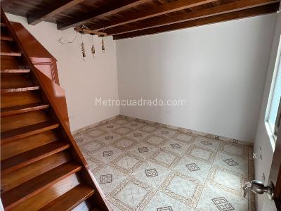 Apartamento de 2 alcobas en venta en Barrio Nuevo, Bello, 76 m² · foto 15 de 18
