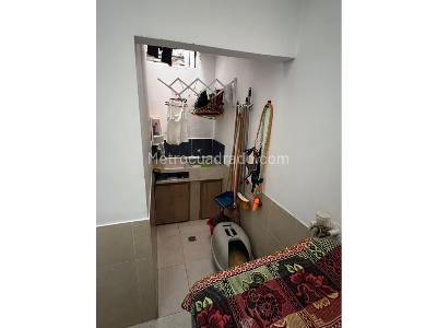 Apartamento de 4 alcobas en venta en Cabañas, Bello, 85 m² · foto 5 de 19