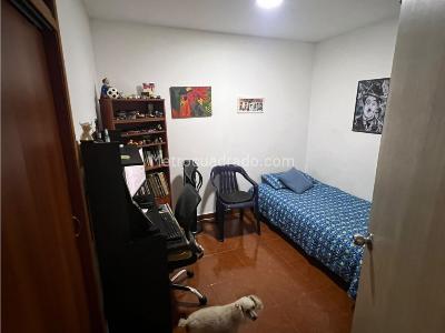 Apartamento de 4 alcobas en venta en Cabañas, Bello, 85 m² · foto 13 de 19