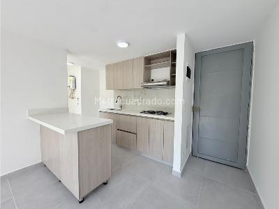 Apartamento de 2 alcobas en venta en Bucaros, Bello, 54 m² · foto 4 de 12