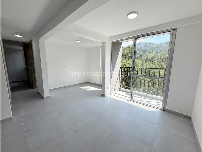 Apartamento de 2 alcobas en venta en Bucaros, Bello, 54 m² · foto 10 de 12