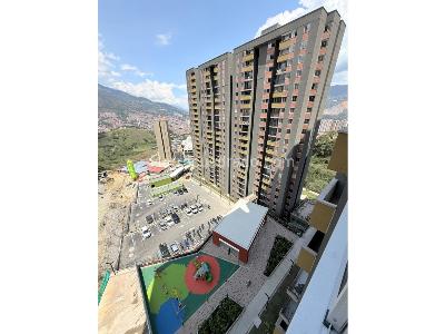 Apartamento de 2 alcobas en venta en Bucaros, Bello, 54 m² · foto 12 de 12