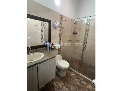 Casa de 3 alcobas en venta en Cabañas, Bello, 112 m² · foto 7 de 20