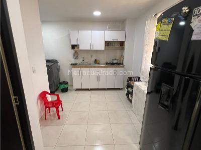 Apartaestudio en venta en Santa Ana, Bello, 43 m² · foto 2 de 9