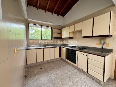 Apartamento de 3 alcobas en venta en Zuñiga, Envigado, 165 m² · foto 3 de 12
