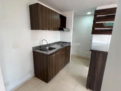 Apartamento de 2 alcobas en venta en Amazonia, Bello, 54 m² · foto 2 de 14