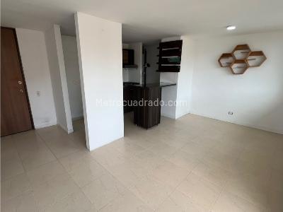 Apartamento de 2 alcobas en venta en Amazonia, Bello, 54 m² · foto 6 de 14