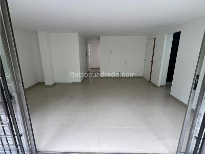 Apartamento de 3 alcobas en venta en Belen Miravalle, Medellín, 120 m² · foto 4 de 20