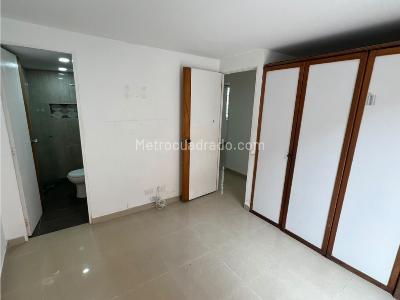 Apartamento de 3 alcobas en venta en Belen Miravalle, Medellín, 120 m² · foto 5 de 20